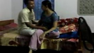Tenant bhabhi fucked by her house owner to pay his debt