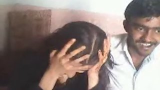 Desi girl giving blowjob to boyfriend